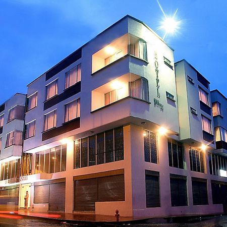 Hotel Fernando Plaza パスト エクステリア 写真